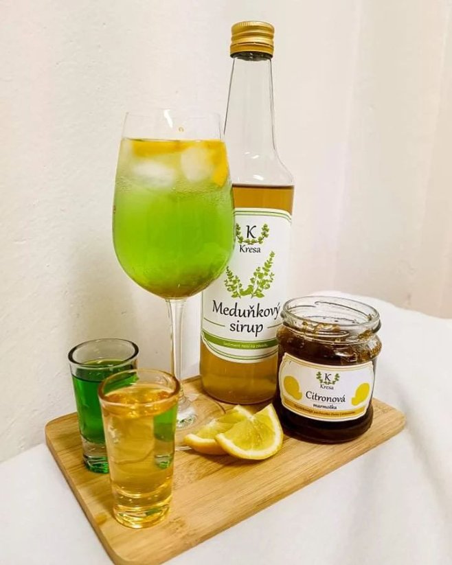Meduňkový sirup