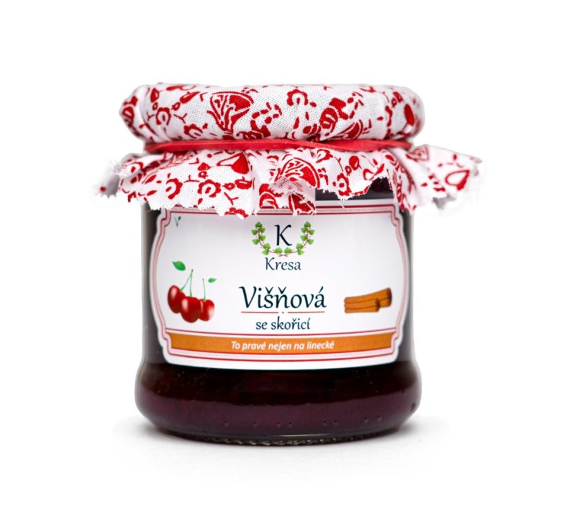 Višňová se skořicí